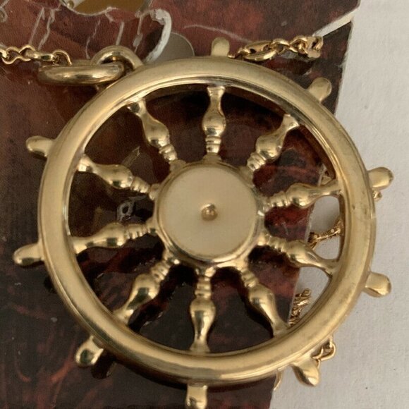 Disney Pirates Of The Caribbean Necklace - Picture 3 of 7